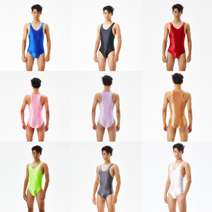 ชุดว่ายน้ำวั<span class=keywords><strong>น</strong></span>พีซผู้ชายแบบมั<span class=keywords><strong>น</strong></span>เงา แข<span class=keywords><strong>น</strong></span>กุด คอรูปตัวยู ชุดว่ายน้ำบอดี้สูทสำหรับชายหาด สระว่ายน้ำ ชุดว่ายน้ำวั<span class=keywords><strong>น</strong></span>พีซผู้ชาย - Product Image 2