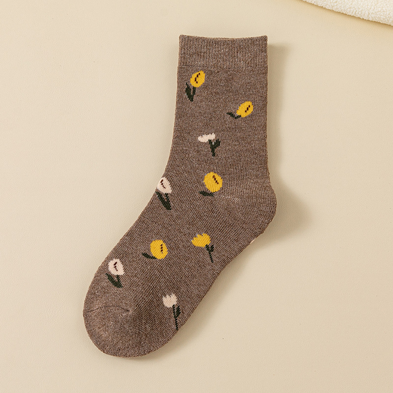 In-stock Wholesale Custom Design Cotton Socks Japanese Korean Preppy Style Floral Plaid Socks Winter Socks