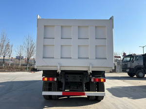 Promotion Spéciale Camion Benne Sinotruk HOWO TX 6x4 340/371/440 CV avec Benne de 5,8 m pour la Construction et l'Exploitation Minière - Product Image 3