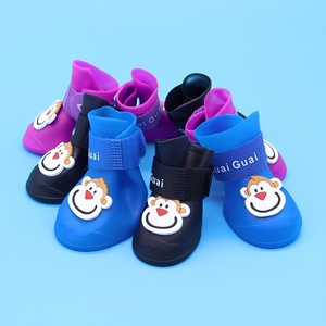 4 pièces mignon chien chiot pluie neige <span class=keywords><strong>bottes</strong></span> imperméable antidérapant chaussettes <span class=keywords><strong>pour</strong></span> animaux de compagnie chaussures pantoufles <span class=keywords><strong>pour</strong></span> les jours de pluie - Product Image 3
