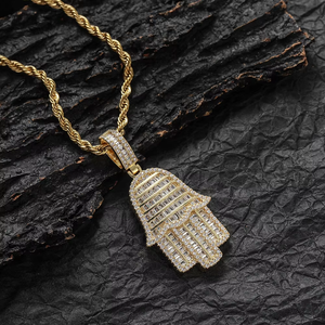 Nuevo Colgante Talismán Mano de Fátima, Collar Hip Hop de Cobre con Zirconia - Product Image 3