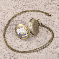 Montre de poche creuse style Anime rétro pour hommes et femmes, chaîne en argent, pendentif créative, horloge à Quartz, attaque sur Titan, cadeaux