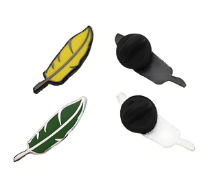 Precio al por mayor de fábrica Venta caliente Aleación de zinc Esmalte suave Gritty Insignia de PIN personalizada con embragues de mariposa - Product Image 2