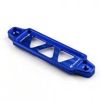 Soporte de Batería de Aluminio CUSCO, 144 mm x 44 mm, Diseño Triangular de 3 Orificios, para Uso Automotriz