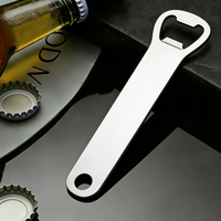 Décapsuleur porte-clés ergonomique à barre plate, lettres personnalisées gravées au laser pour concessionnaires de VR et communautés de camping