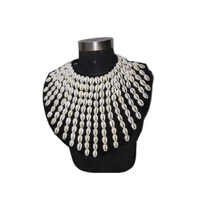 Tendencia Cowrie Shell bordado a mano collar africano bordado collar africano nueva llegada collar bordado colorido - Product Image 3