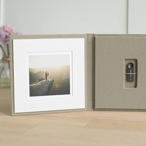 Boîte USB en lin personnalisée emballage de photographie de mariage étui USB personnalisé cadeau de photographe <span class=keywords><strong>Album</strong></span> de stockage de mémoire - Product Image 5