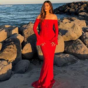 <span class=keywords><strong>H</strong></span>-1313 <span class=keywords><strong>Robe</strong></span> <span class=keywords><strong>longue</strong></span> en dentelle de style français, <span class=keywords><strong>robe</strong></span> de soirée, <span class=keywords><strong>robe</strong></span> de cérémonie, modèle très vendu - Product Image 4