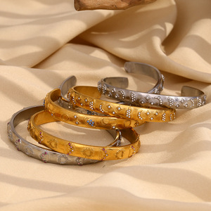 Flynee <span class=keywords><strong>Tarot</strong></span>-Design 18K Vergoldeter Zirkon Vintage Stern Edelstahl Anlauffreier Damen Party Mode Armreif - Product Image 2