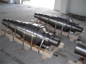 Fabricant professionnel d'arbres d'engrenage en acier inoxydable forgé sur mesure, arbre de rouleau principal de broyeur robuste - Product Image 2