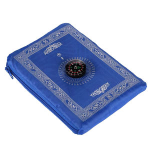 Tapis de prière anti-dérapant étanche portable voyage en gros pèlerinage islamique musulman poche <span class=keywords><strong>boussole</strong></span> avec feuille de fer - Product Image 1