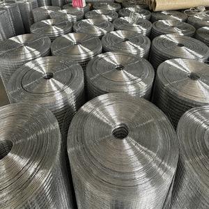 黑色焊接钢丝网卷筒平纹编织1.5m宽耐用易切割适用于狗窝鸟笼宠物围栏厂家直供 - Product Image 5