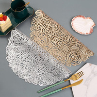 Décoration de table, sous-plats creux en or métallique, tapis en vinyle, fleurs en PVC, sets de table pour les fêtes, les mariages et les réceptions