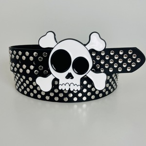 Cinturón Y2K con Hebilla de Calavera Gótica, Accesorio para Halloween, Cinturón Punk con Remaches para Mujer - Product Image 3