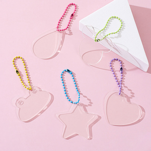 Llavero Acrílico Personalizado para Niños con Impresión UV Estilo Anime, Varios Estilos, Transparente, con Polvo Brillante y Decoración en Degradado - Product Image 2