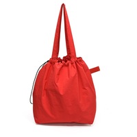Sac fourre-tout portable grande capacité pour femme, léger en nylon, couleur unie, sac à bandoulière et à main, idéal pour les trajets quotidiens et les voyages