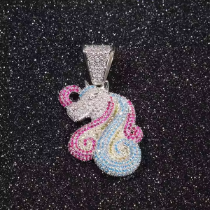 Collar de Moda con Colgante de Cabeza de Unicornio de Fantasía, 1.5 Pulgadas, Plata de Ley 925, Chapado en Oro Rosa, con Moissanita - Product Image 5