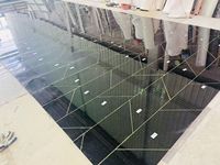 Carreaux de sol en marbre noir en forme de losange personnalisés, médaillons irréguliers en jet d'eau, carrelage en marbre, pierre naturelle
