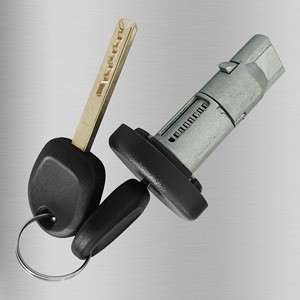 Chevrolet Ignition <b>Lock</b> Cylinder XF221D3 2 <b>Keys</b> Black Cylindrical <b>Lock</b> Car Part - Product Image 2