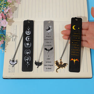 Marcapáginas Metálico con Diseño <span class=keywords><strong>de</strong></span> Dragón <span class=keywords><strong>de</strong></span> Fantasía Punk, Luna <span class=keywords><strong>y</strong></span> Cadena, para Amantes <span class=keywords><strong>de</strong></span> la Lectura, Regalo para Fans <span class=keywords><strong>de</strong></span> Novelas <span class=keywords><strong>de</strong></span> Fantasía - Product Image 6