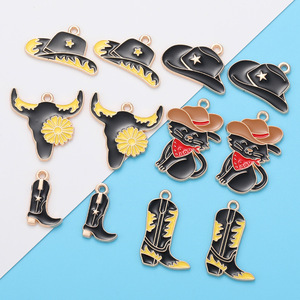 Breloque en alliage de designer, motifs chat, chapeau de cowboy et botte, émaillée, pour la fabrication de bijoux, pendentifs de collier, accessoires de bricolage pour téléphone et artisanat - Product Image 1