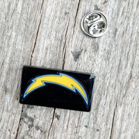 Pins Metálicos con Logotipo de Equipo Deportivo, Insignias de Club de Fútbol con Relleno de Color y Cierre de Mariposa