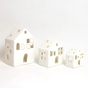 Simulation <strong>Village</strong> Ceramic Lighted <strong>Christmas</strong> <strong>Village</strong> Houses Decor with Led Lights Included - Product Image 3