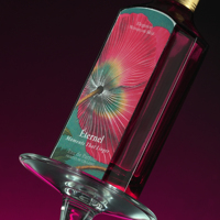 Étiquettes de parfum du Moyen-Orient avec pelliculage mat doux au toucher, impression couleur Pantone, autocollants 3D en relief avec vernis UV
