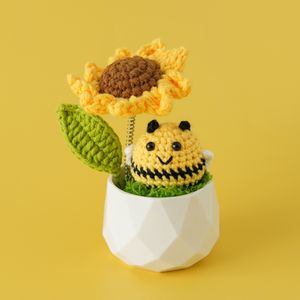 Pot de fleurs au crochet fait main : Tournesol, Rose, Tulipe – Décoration maison et voiture, Cadeaux – Fleur au crochet dans un pot - Product Image 6