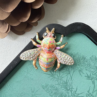 Broche Abeille Style Porcelaine Bleue et Blanche, Épingle de Revers Rétro en Émail et Strass, Insecte Classique Chinois, Broche Florale Abeille