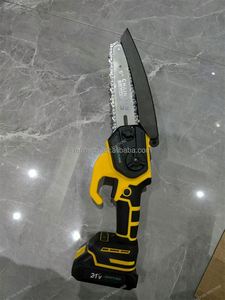 Mini Motosierra Eléctrica Portátil de 21V y 6 Pulgadas, Inalámbrica, con Batería de Litio, Eficiente para Cortar Madera - Product Image 4