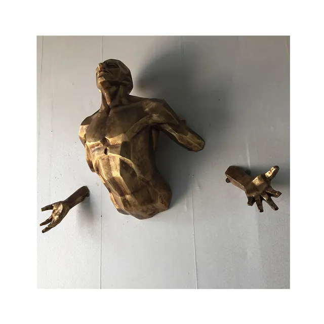 2022 fabrika özel renkli duvar asılı Modern 3D Matteo Pugliese bronz adam büstü heykel duvar dekorasyon için