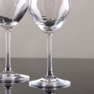 Verre à vin créatif en cristal avec poignée, résistant à la chaleur, transparent, sur pied, style classique, luxe, pour dîner et fête, en aluminium et PP - Product Image 4