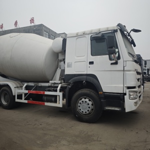 Truk <span class=keywords><strong>Mixer</strong></span> Beton Sinotruck Baru 8m3 10m3 Sinotruk 12CBM 6X4 10 Roda 371HP Truk <span class=keywords><strong>Mixer</strong></span> Beton - Product Image 4
