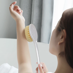 Gran oferta, cepillo exfoliante de cerdas para mascotas, cepillo corporal para ducha, cepillo de baño de mango largo de plástico para limpiar el cuerpo - Product Image 6