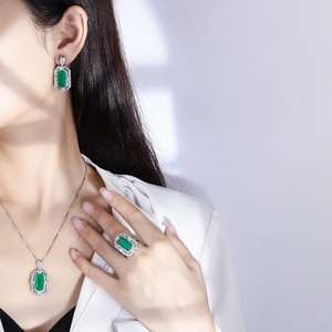 High Quality Eco-friendly Copper 8*16MM <b>Emerald</b> Green Cubic Zirconia 3 Piece Wedding Bridal Ring Necklace Set for Party - Product Image 6