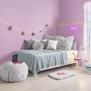 Manta Acolchada Ligera Vianney Celeste, Tamaño Matrimonial, Ropa de Cama de Poliéster, Minimalista, para Todas las Temporadas - Product Image 3