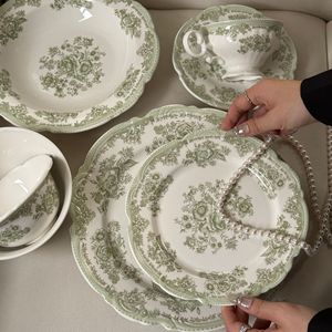 Juego de Platos de Cerámica con Estampado Floral Verde Salvia Vintage Europeo 2026, Platos Retro con Diseño Floral Verde para Bodas y Eventos - Product Image 2