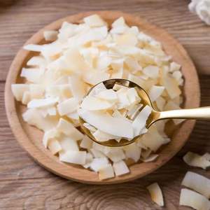 Кокосовые хлопья (кокосовая крошка) — Сладкие кусочки кокосовой мякоти, жареные, запеченные фруктовые снеки, специальность Хайнаня, оптом 10 кг - Product Image 3