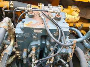 Equipo Usado Original, Excavadora Hyundai 520 de 52 Toneladas, de Alta Resistencia, Buena Calidad, en Hefei - Product Image 6