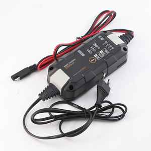 Chargeur de batterie <span class=keywords><strong>automobile</strong></span> 3500mA AC220-240V, entretien intelligent de la batterie au lithium, adaptateur d'alimentation automatique, prise DC - Product Image 2