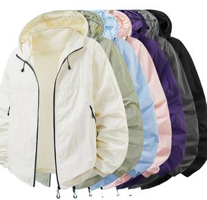 <span class=keywords><strong>Abbigliamento</strong></span> <span class=keywords><strong>estivo</strong></span> per la protezione solare con cappuccio leggero e traspirante per la pesca all'aperto - Product Image 1