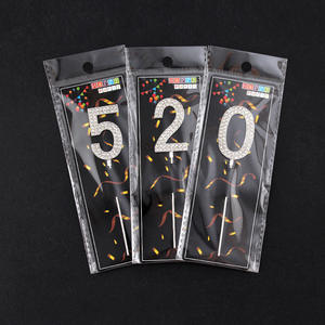 Insertos Metálicos Decorativos para Pasteles con Números de Diamantes de Imitación para Decoraciones de Fiestas de Cumpleaños, Venta al Por Mayor - Product Image 1