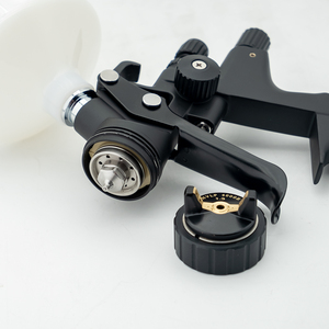 Súng phun sơn ô tô đa năng, đầu phun 1.3mm, tạo bề mặt hoàn hảo cho thân xe với lớp sơn đều màu - Product Image 4