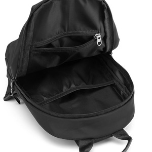 Sac bandoulière léger en nylon grande capacité avec poche intérieure zippée imperméable – Vente en gros - Product Image 3