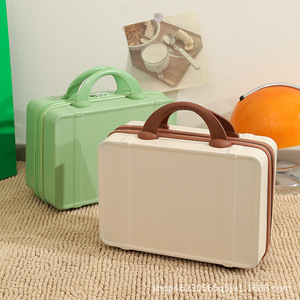 Mifaktory Makeup Case PU Material Zip Closure Portable Cosmetic Bag For Daily Use <b>Red</b> Color - Product Image 3