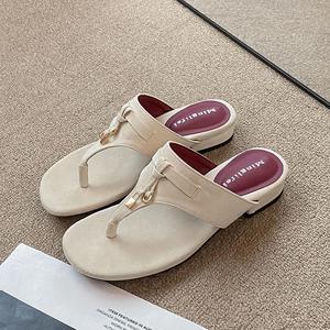 Summer New Tassel Beach slippers Ladies French Clip Toe Design Flat <b>Block</b> Heel Breathable Casual Seaside Footwear - Product Image 5
