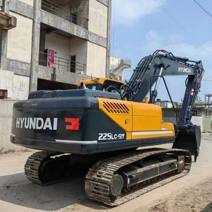 Escavatore Hyundai R225LC-9T da 22 Tonnellate <span class=keywords><strong>in</strong></span> Buone Condizioni, Pronto all'Uso, dalla Corea del Sud, a Prezzo Vantaggioso - Product Image 3