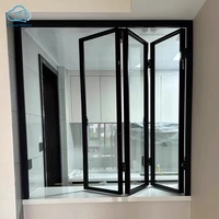 Fenêtre pliante en aluminium à cadre arqué noir avec verre cannelé pour cloison de maison, taille personnalisée non standard pour le marché étranger