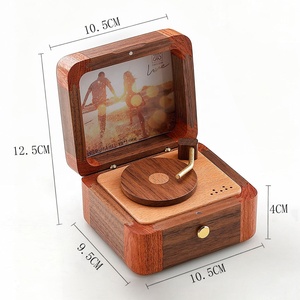 Caja Musical de Gramófono de Madera Maciza Vintage con Marco de Fotos Personalizado, Conmemoración de Aniversario, Regalos Navideños, Venta al por Mayor, OEM Disponible - Product Image 4